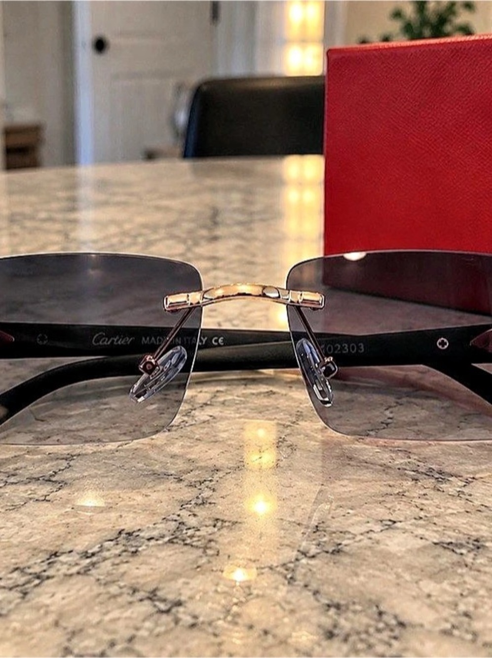 Cartier Santos de Cartier Rimless Sunglasses Black & Gold